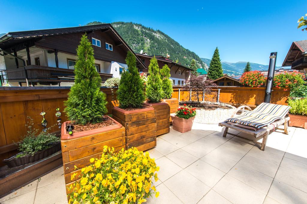 Moroder Haus Hotel Майерхофен Екстериор снимка
