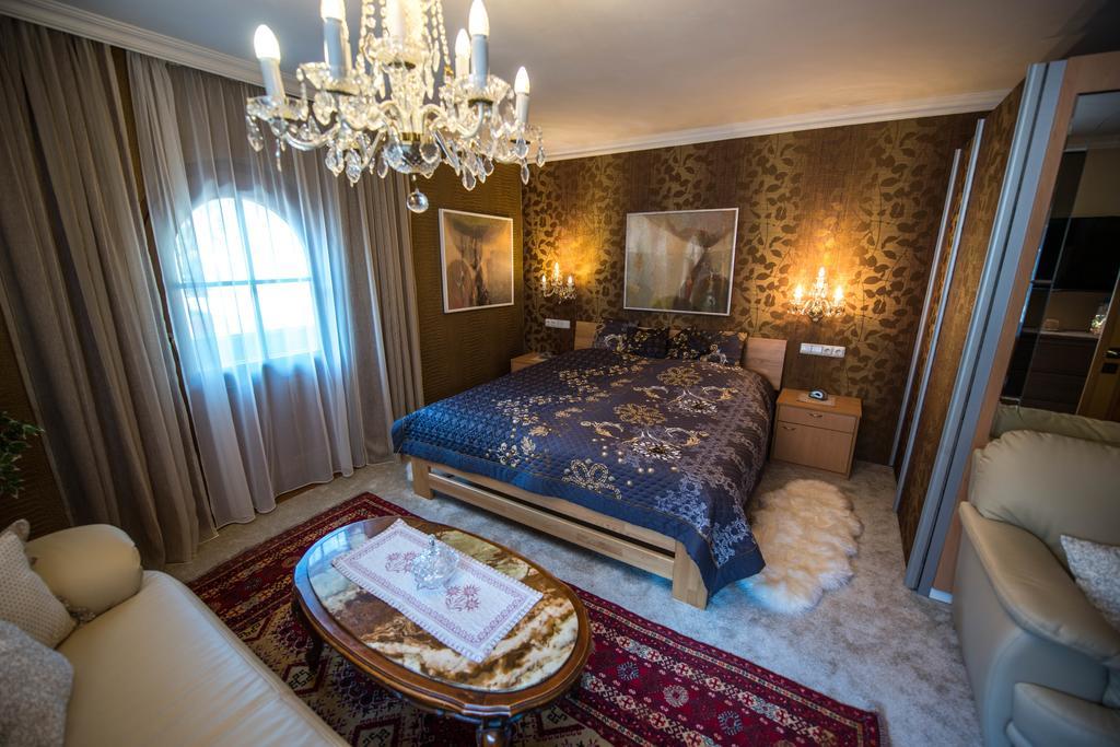 Moroder Haus Hotel Майерхофен Екстериор снимка