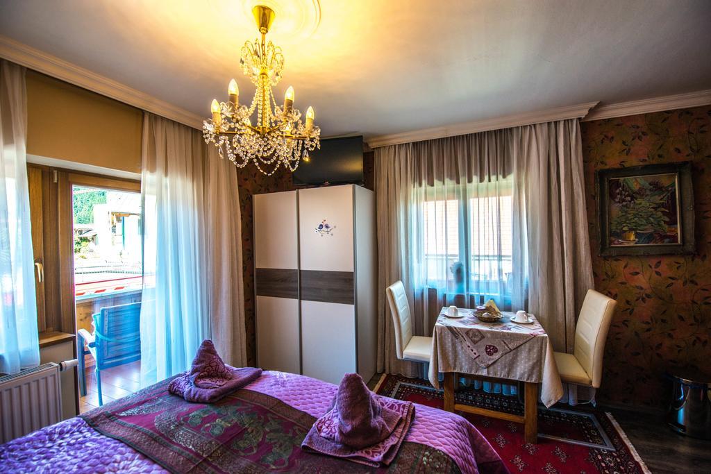 Moroder Haus Hotel Майерхофен Екстериор снимка