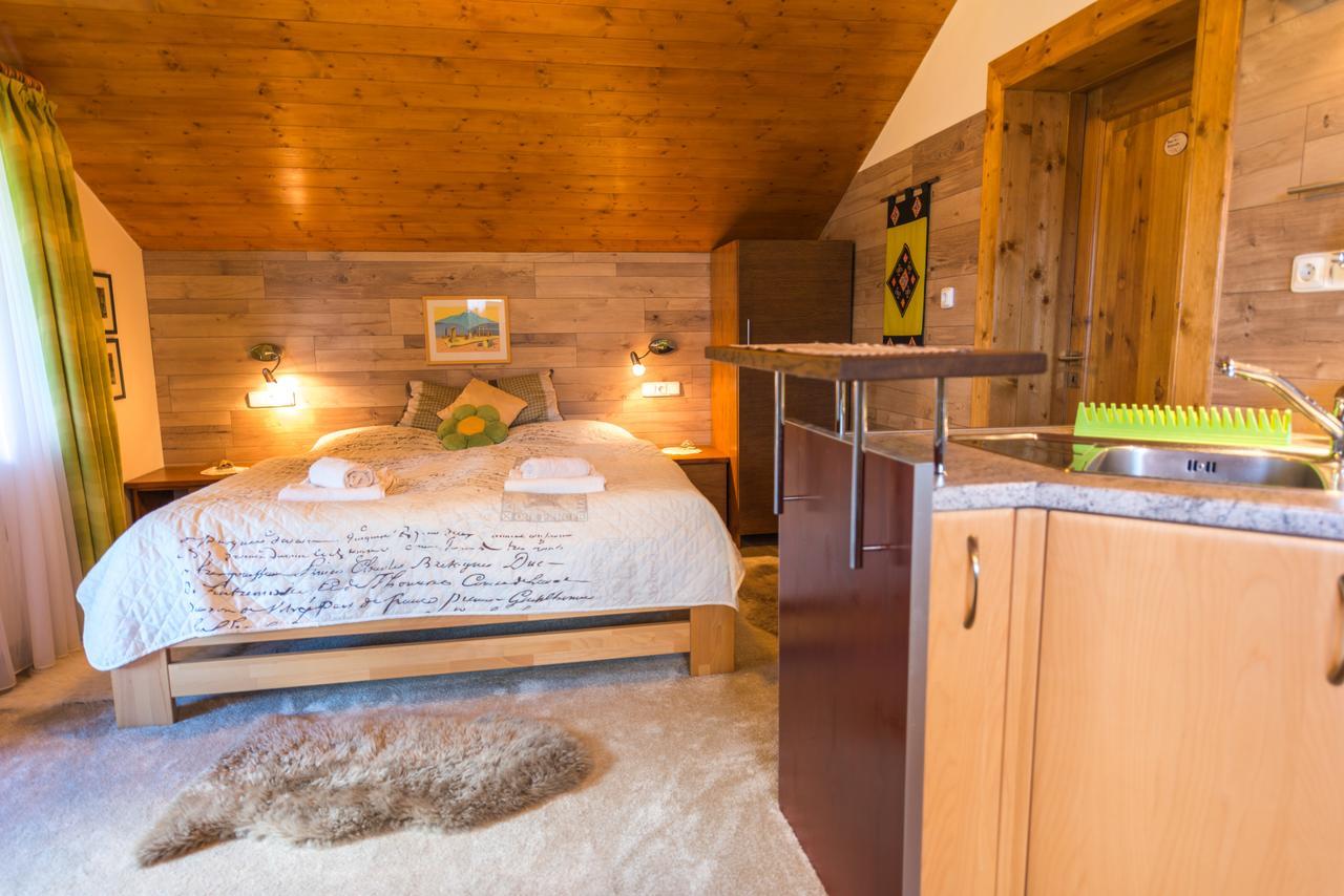 Moroder Haus Hotel Майерхофен Екстериор снимка
