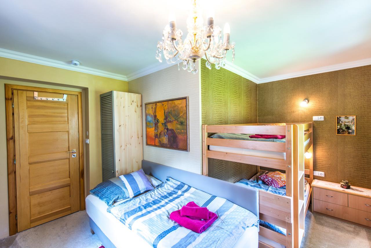 Moroder Haus Hotel Майерхофен Екстериор снимка